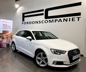 Audi A3 Sportback 1.0 TFSI Comfort / Adaptiv / Sportstolar