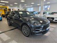 Porsche Macan PDK Facelift Navi Carplay Svensksåld