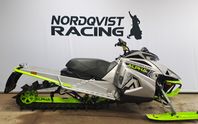 Arctic Cat M8000 Alpha One 154" ES Ny matta *Fri frakt