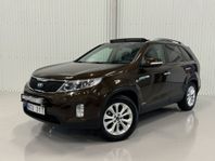 Kia Sorento 2.2 CRDi 4WD Pano |Drag |B-kamera |7-sits |197hk