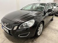 Volvo V60 T4 180hk Summum 1 ägare/Skinn/Drag