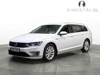 Volkswagen Passat SC GTE 218 HK DSG PDC CARPLAY 0.17L/MIL