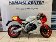 Yamaha XSR900GP inkl helkåpa