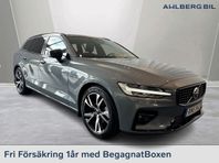 Volvo V60 B3 Bensin Plus Dark, Dragkrok, 360 graders kamera,