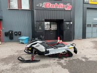 Ski-Doo MXZ XRS 600R E-TEC -24 *Sista chansen Kampanj*