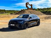 Rohana RFX11 Gloss Black 11,5x22 med däck Audi Q8, SQ8, RSQ8