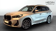 BMW iX1 xDrive30 M-Sport Premium Pano Komfortöppning Drag