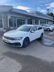 Volkswagen Passat Sportscombi GTE  /DRAG /V-HJUL