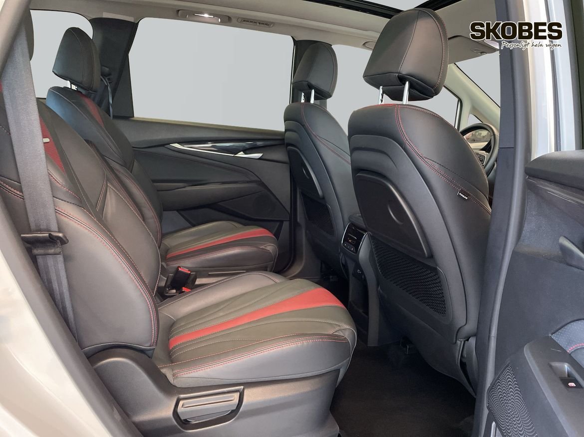 Maxus Euniq 5 70 kWh, 177hp, 2022