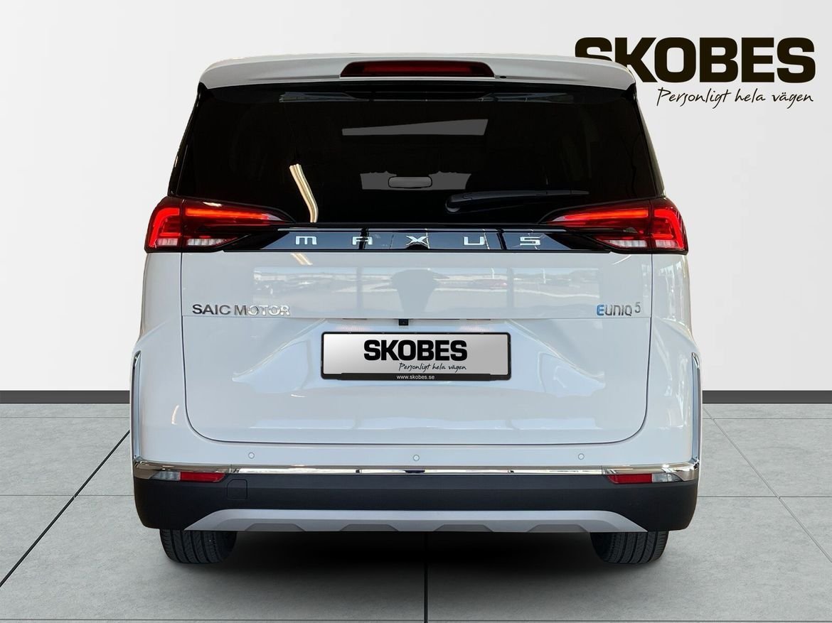 Maxus Euniq 5 70 kWh, 177hp, 2022