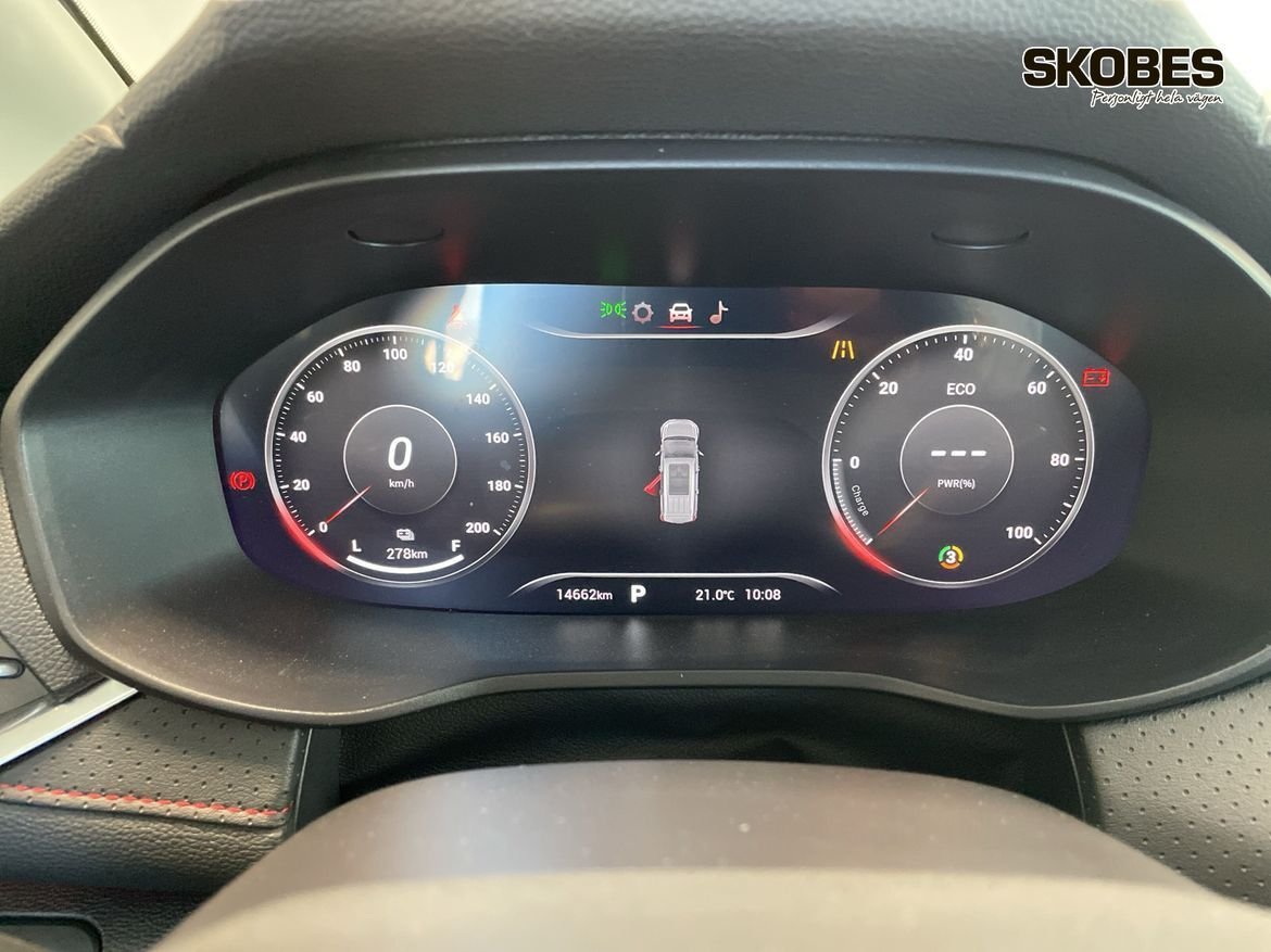 Maxus Euniq 5 70 kWh, 177hp, 2022