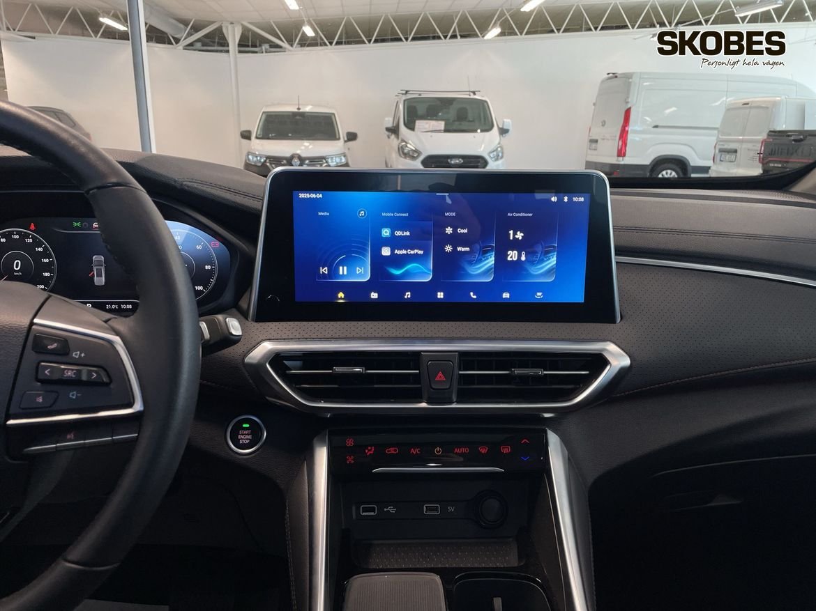 Maxus Euniq 5 70 kWh, 177hp, 2022