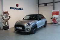 MINI Cooper 5-dörrars DCT Pepper Euro 6 BAK-SENSOR 136hk