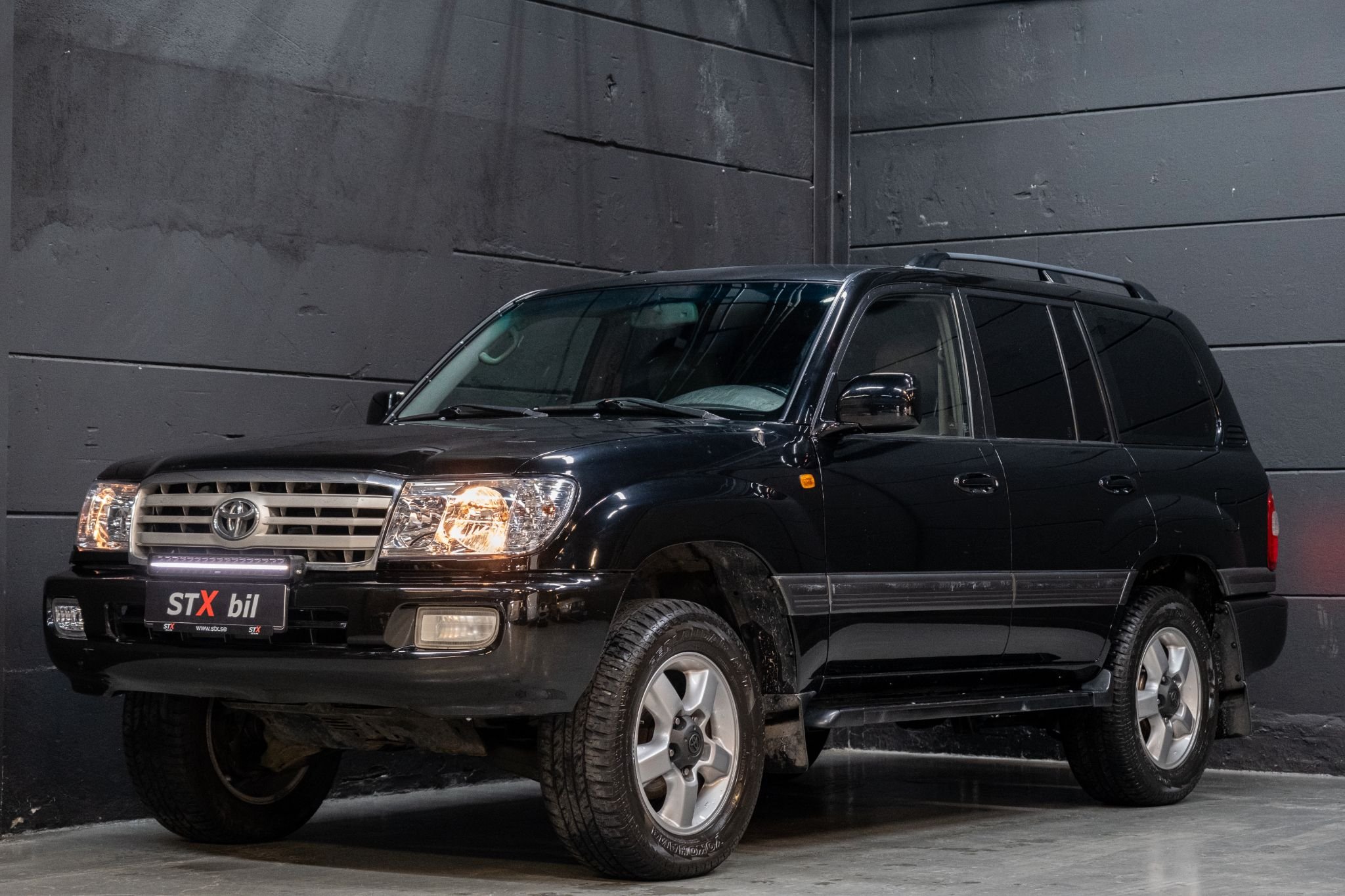 Toyota Land Cruiser 4.2 4WD Automatisk, 5-trinn, 204hk, 2004