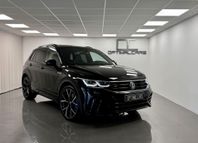 Volkswagen Tiguan R 320HK DSG Panorama H &K AKRAPOVIC