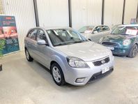 Kia Rio 1.4 Ny Besiktad Ny Servad M-värmare 97HK