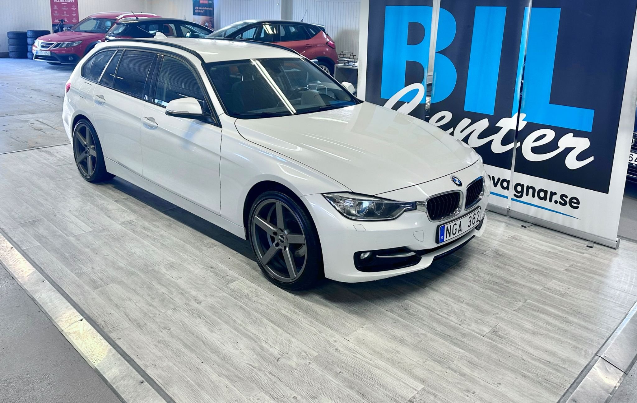 For sale - BMW 318d Touring Manual, 143hp, 2013 for sale at Bilcenter ...