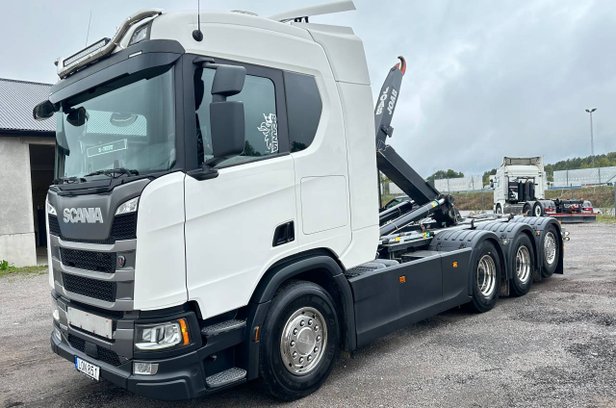 Scania R500 8x4 Tridem Euro 6 Next Gen Lågmil säljes i Norrköping | Blocket