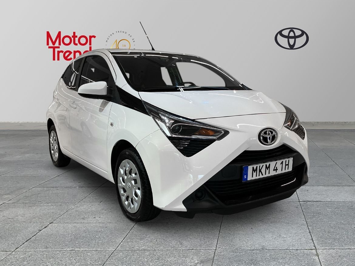 For sale Toyota Aygo 5door 1.0 VVTi Manual, 72hp, 2021 for sale at