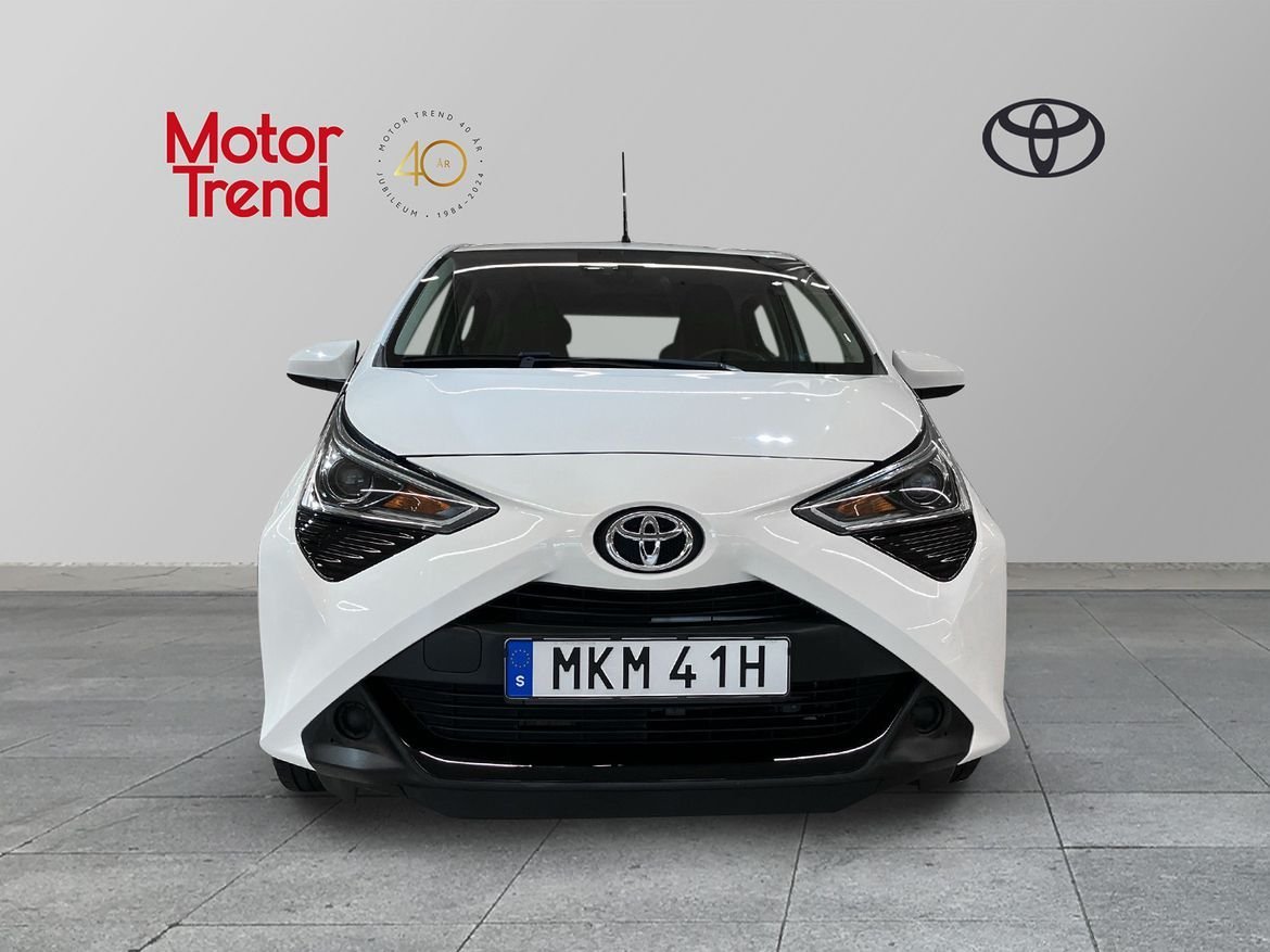 For sale Toyota Aygo 5door 1.0 VVTi Manual, 72hp, 2021 for sale at