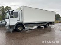 Lastbil Mercedes-Benz Atego 1222 med bakgavel