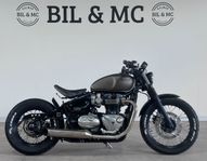 Triumph Bobber  Vance &Hines