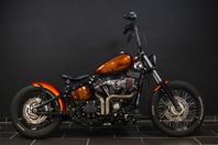 Harley-Davidson Street Bob Custom 1432 Mil ! JUST NU 3,95% !