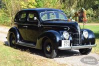 Ford Fordor Sedan 2,2 L V8