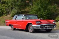 Ford Thunderbird 5.8 liter V8