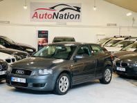 Audi A3 1.6 Manuell, 102hk Attraction, Comfort