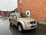 Suzuki Grand Vitara 5-dörrar 2.0 4WD | M-VÄRMARE | SoV