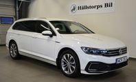 Volkswagen Passat Sportscombi GTE 360-kamera Drag 2843kr/mån