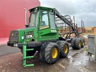 Skotare JOHN DEERE 810D