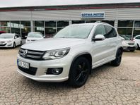 Volkswagen Tiguan 2.0 TDI 4Motion Sport & Style R-line Pano