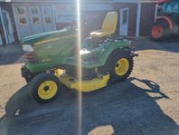 John Deere X 748