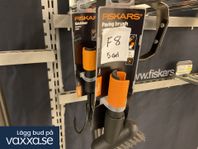 Trädgårdskit Fiskars F8 + F9