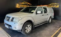 Nissan Navara Dubbelhytt 2.5 dCi 4x4 MOMS BIL NY BESIKTIGAD