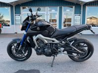 Yamaha MT-09 inkl. personlig utrustning för 10000:-