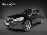 Volvo XC60 D4 AWD Geartronic / Panorama / Drag / Helskinn