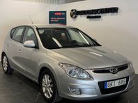 Hyundai i30 1.6 | 13.800 Mil | Kamkedja | V-Hjul |