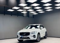 Volvo XC60 B4 AWD Momentum VOC/HUD/360° kamera/Drag