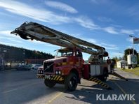 Brandbil med skylift Volvo N720 4x2 Förlängd