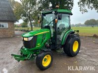 Traktor John Deere 4066R