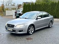 Subaru Legacy 2.5 4WD Automatisk, 173hk, Nybesiktad 2009