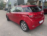 Hyundai i20 1.4 100 hk M6 PREMIUM  OBS! Miltal!