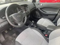 Hyundai i20 1.4 100 hk M6 PREMIUM  OBS! Miltal!