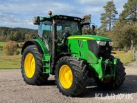 Traktor John Deere 6210R