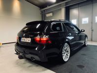 BMW 335i Touring M Sport M3 Fälgar Pano Paddlar Skinn E-Drag