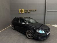 Audi RS4 4.2 V8 Black Edition Skalstolar Lamboratt Taklucka