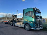 Volvo FH16 Timmerbil med släp och kran